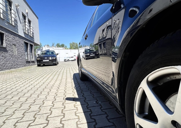 Toyota Avensis cena 13000 przebieg: 313000, rok produkcji 2007 z Tychy małe 191
